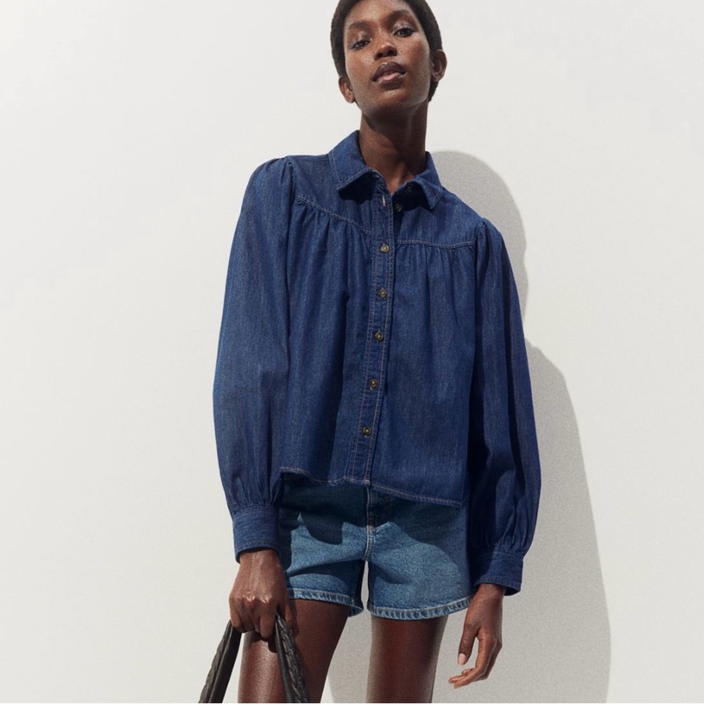 H&M puff-sleeved denim blouse
